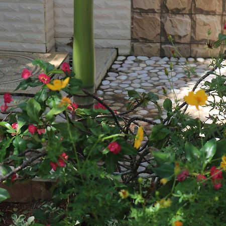 Chez Augustine Apartment Baie Lazare  Екстериор снимка