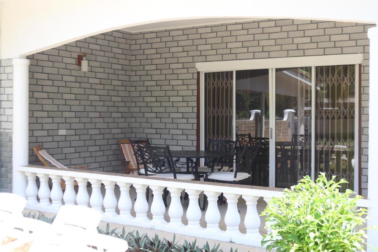 Chez Augustine Apartment Baie Lazare  Екстериор снимка