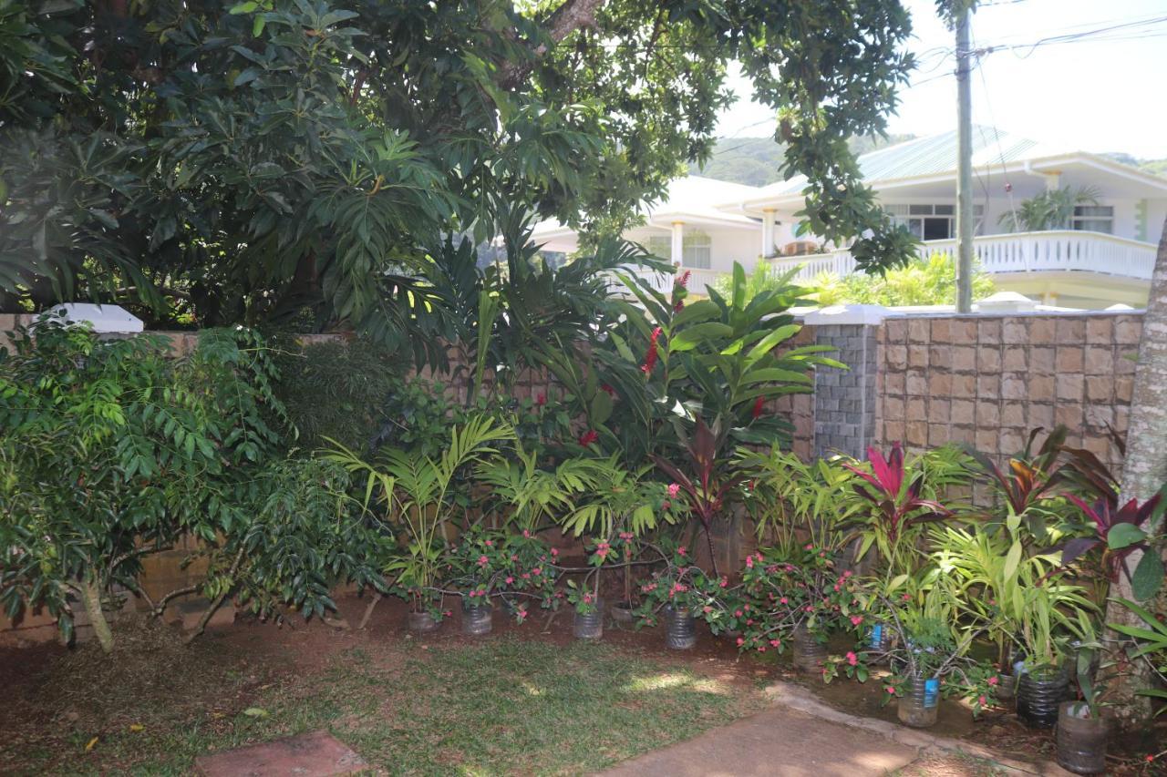 Chez Augustine Apartment Baie Lazare  Екстериор снимка