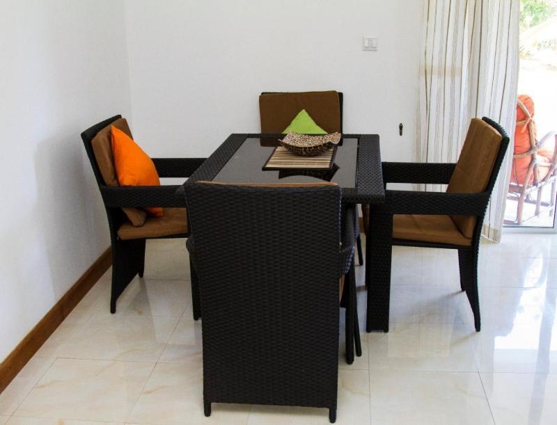 Chez Augustine Apartment Baie Lazare  Екстериор снимка